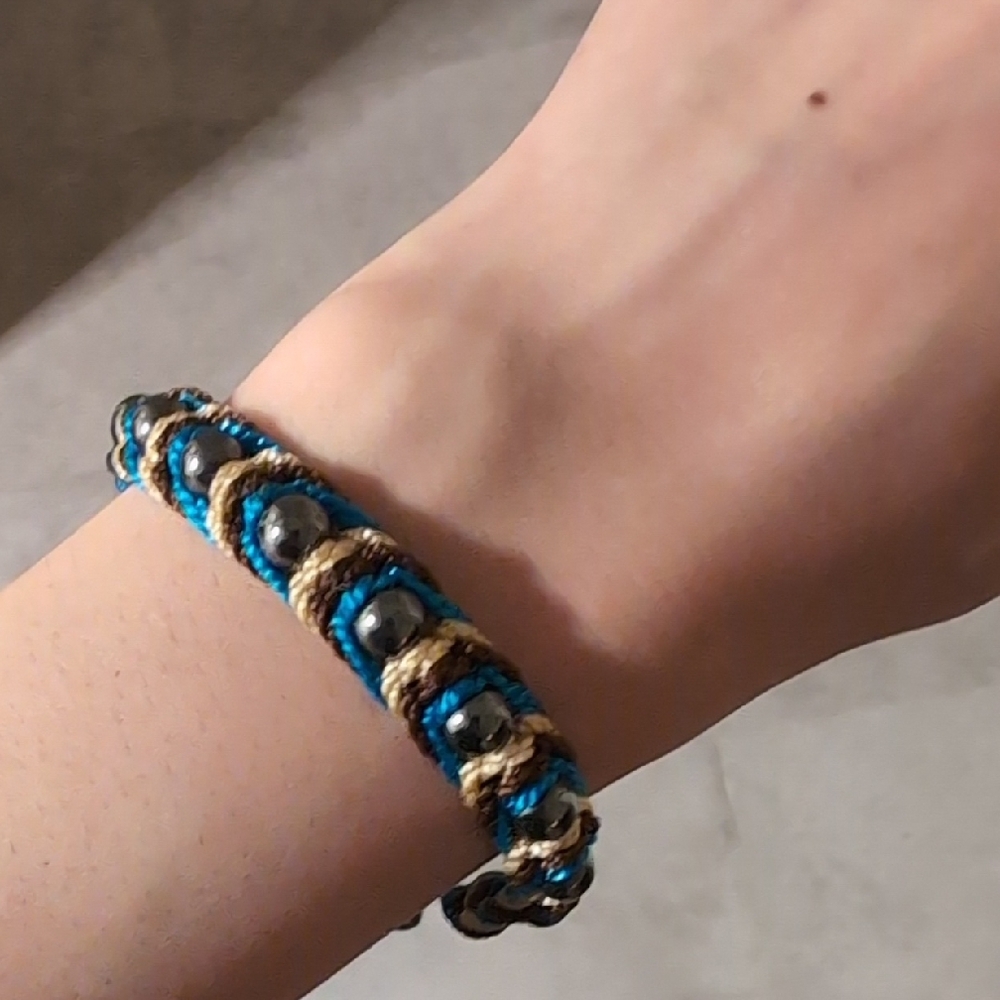Vintage Blue and Tan Bracelet with Elegant Design